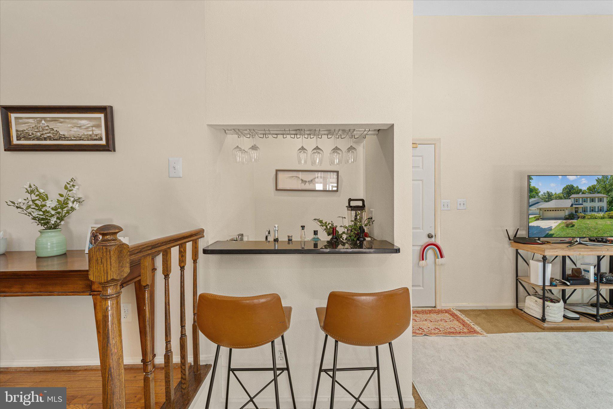 LONGWOOD KNOLLS - Residential Lease