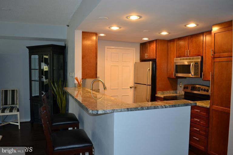 ATRIUM - Residential Lease