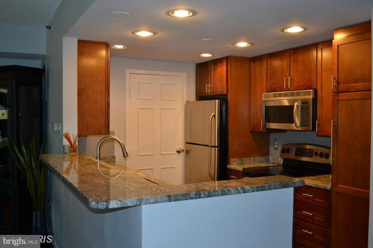 ATRIUM - Residential Lease