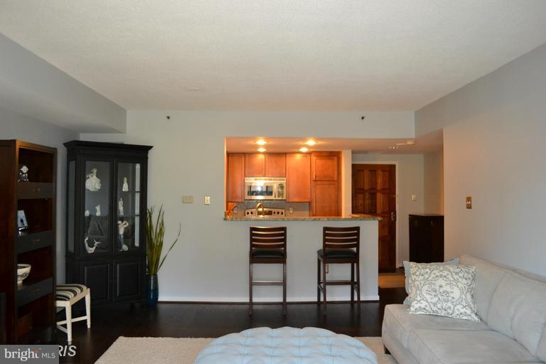 ATRIUM - Residential Lease