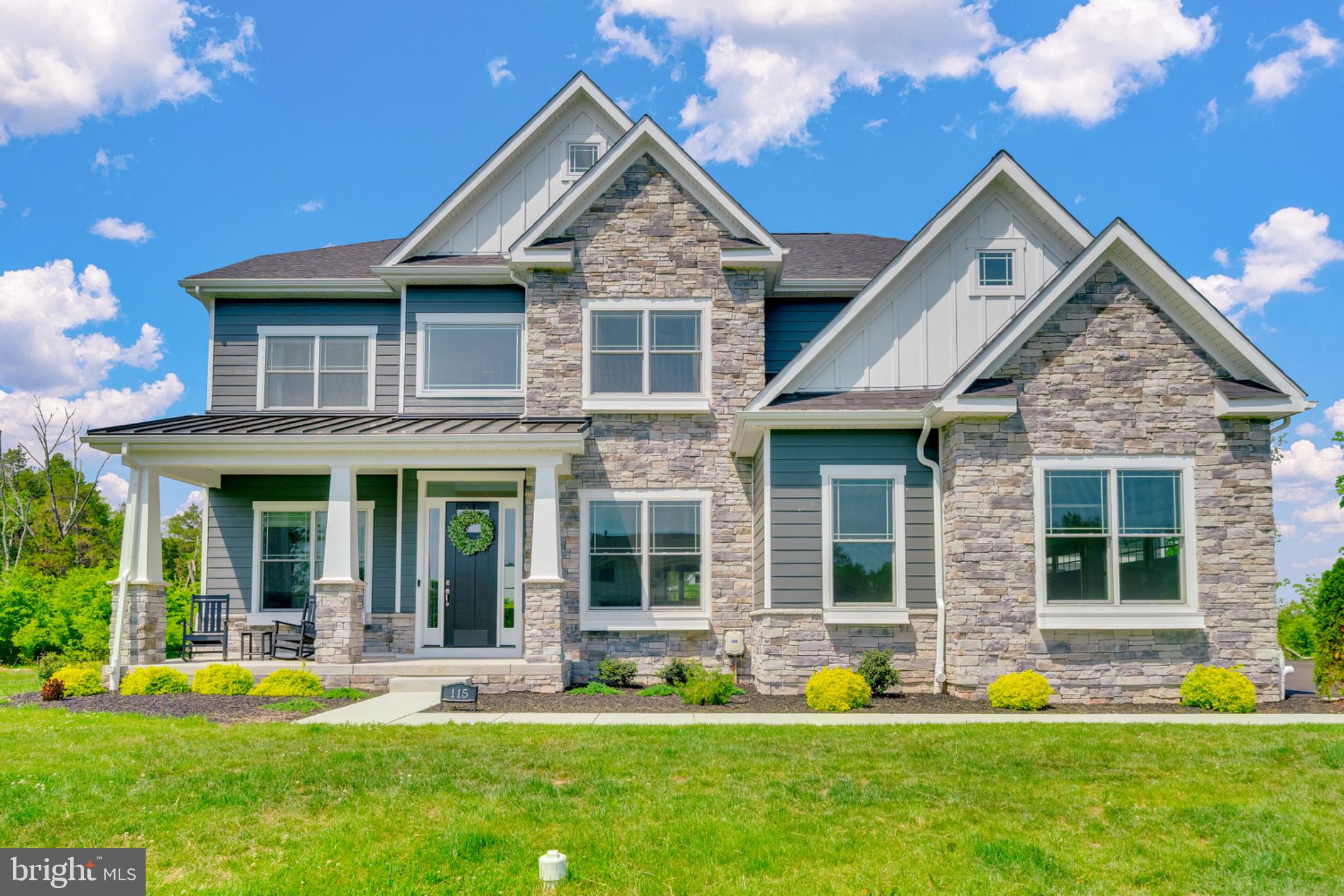 BRIARWOOD - Residential