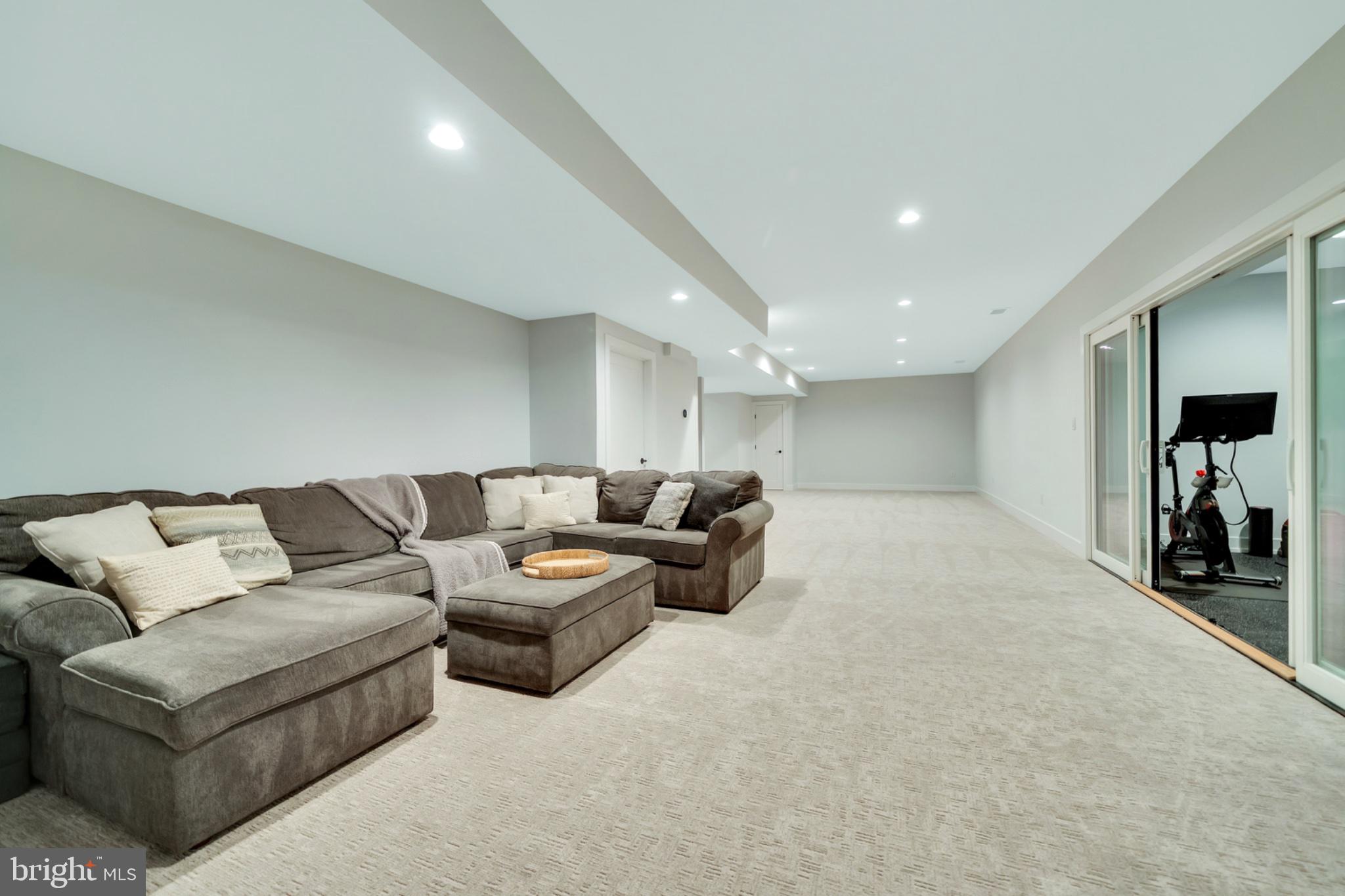 BRIARWOOD - Residential