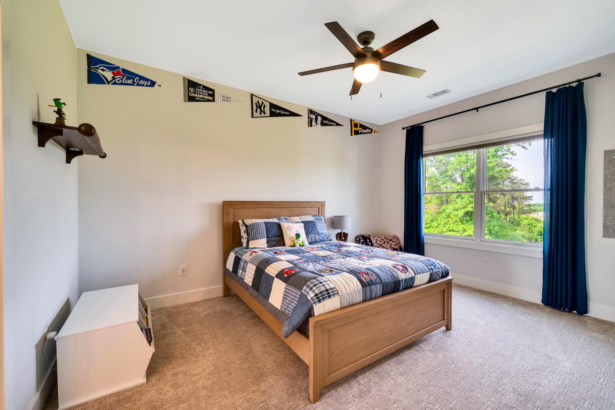 BRIARWOOD - Residential