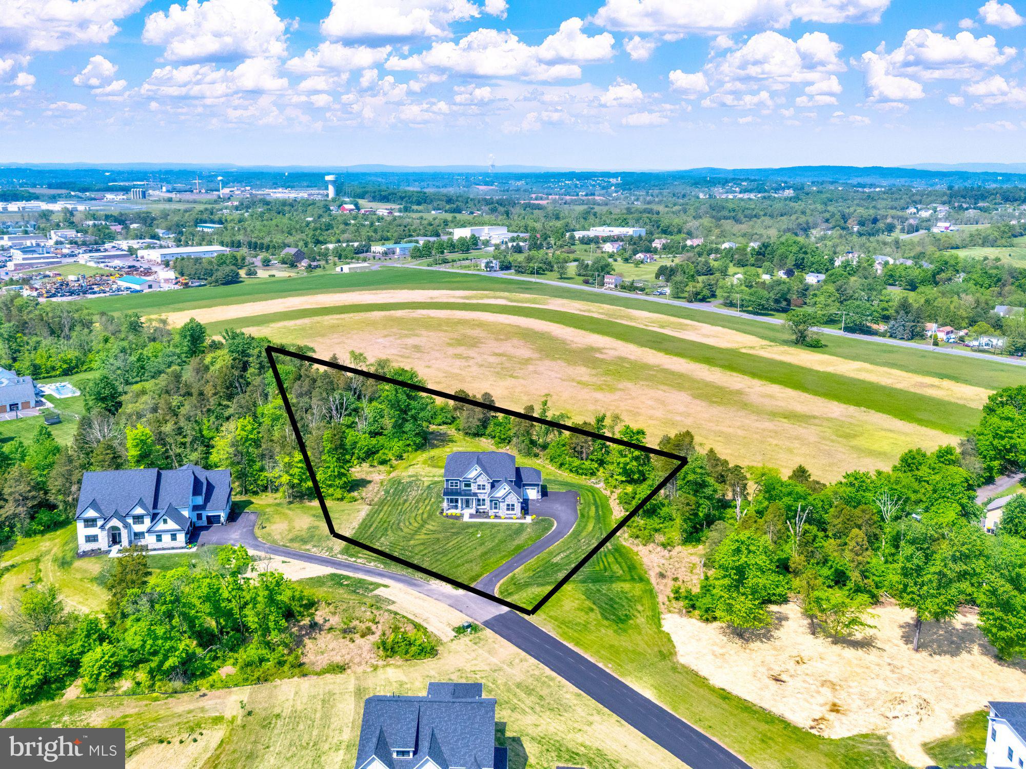 BRIARWOOD - Residential