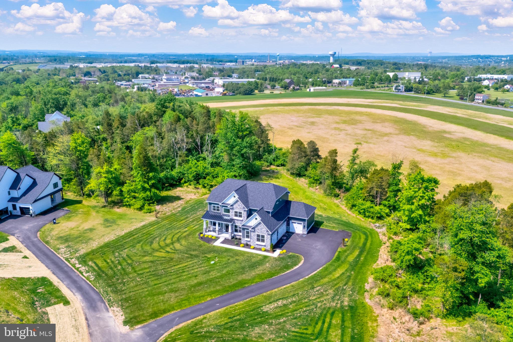 BRIARWOOD - Residential