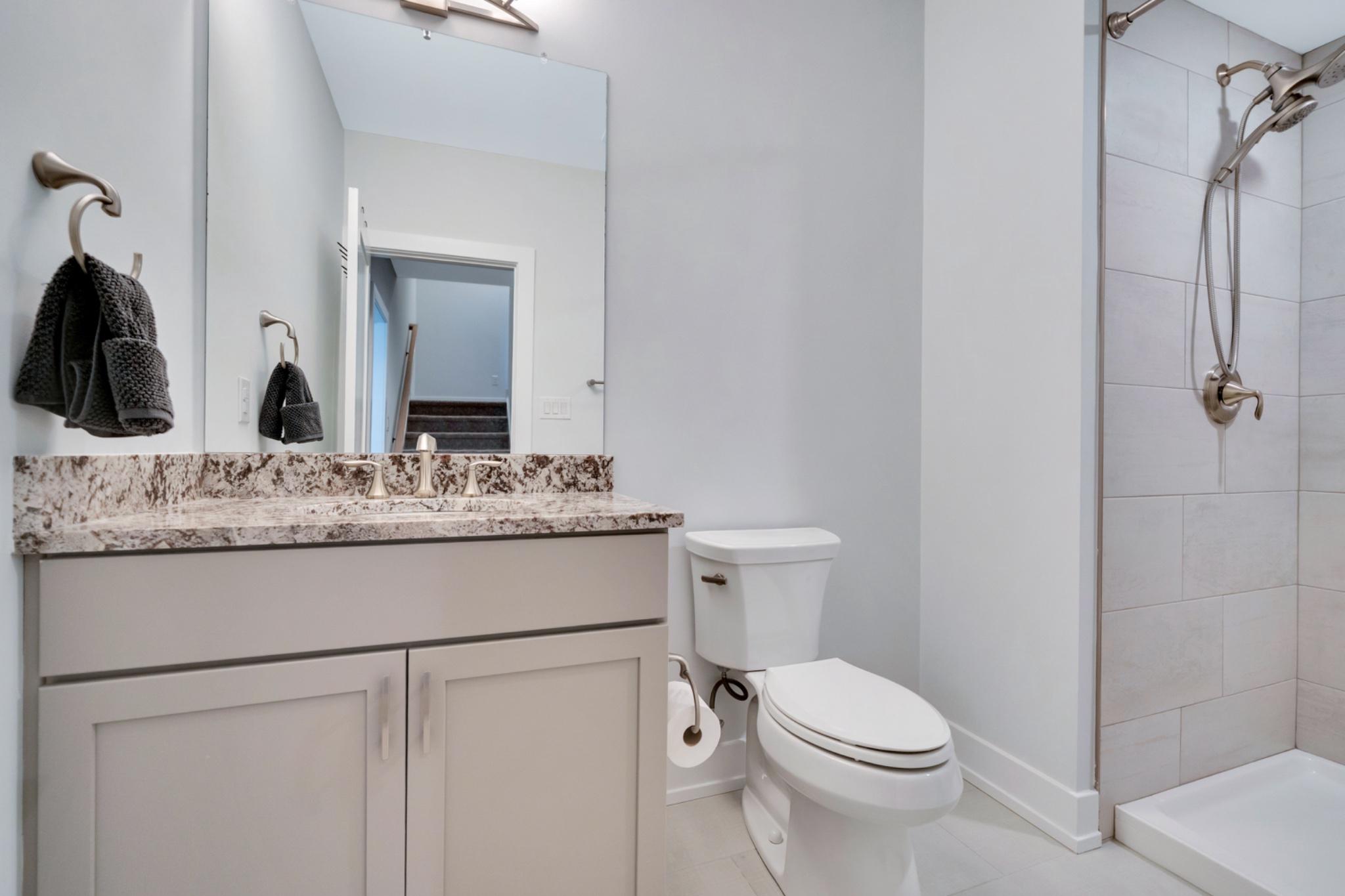 BRIARWOOD - Residential