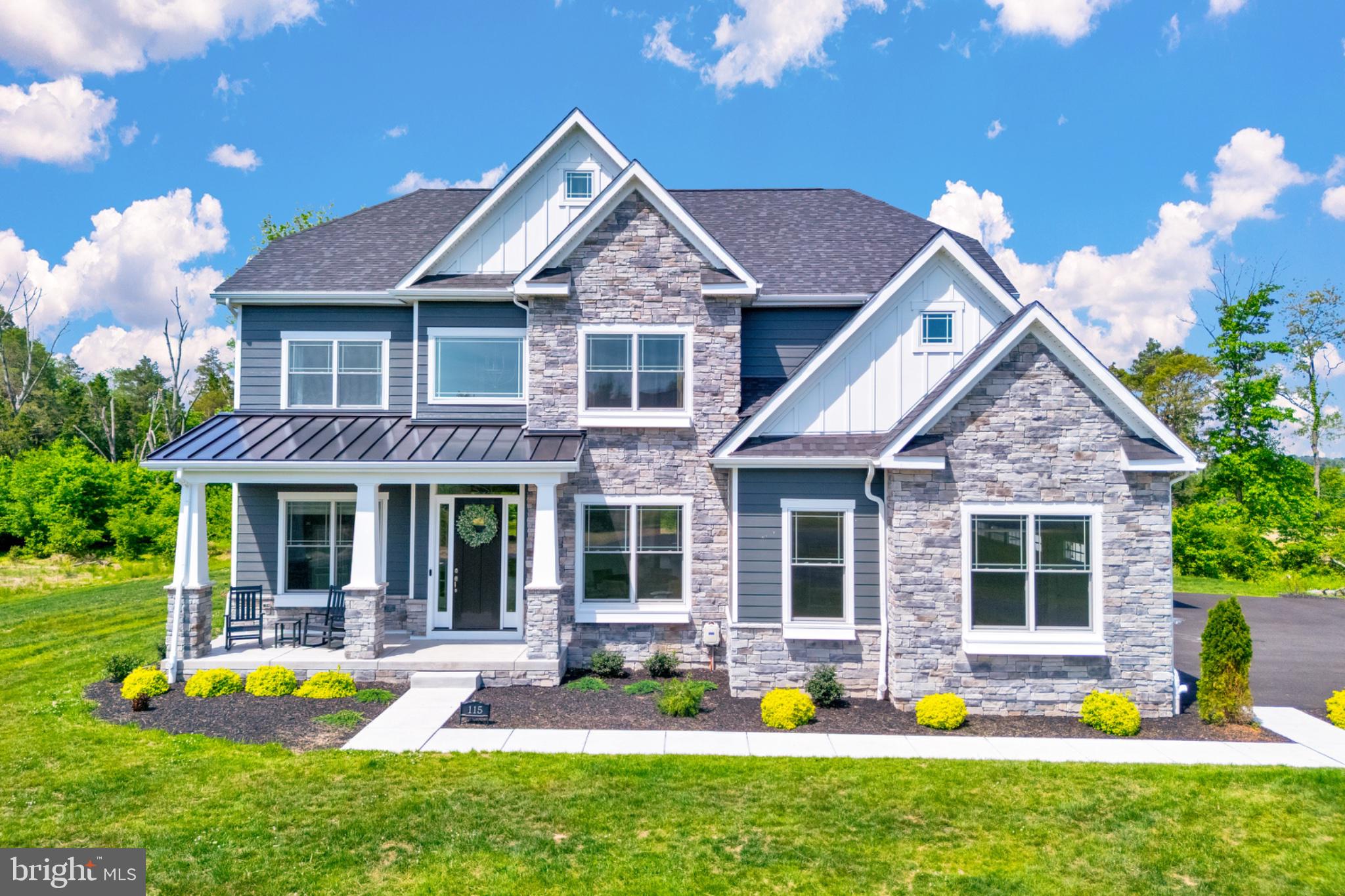 BRIARWOOD - Residential