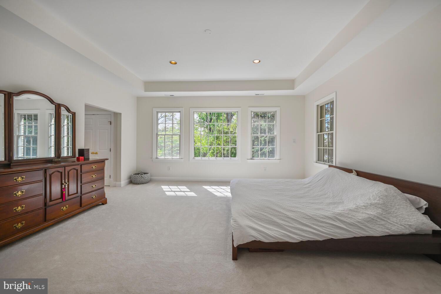 LOCUST RIDGE - Residential