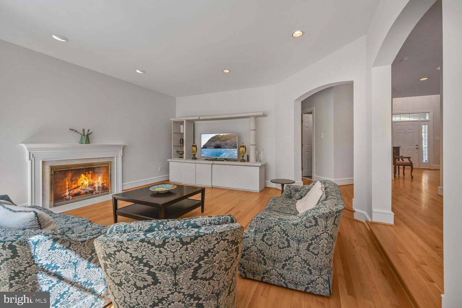 LOCUST RIDGE - Residential