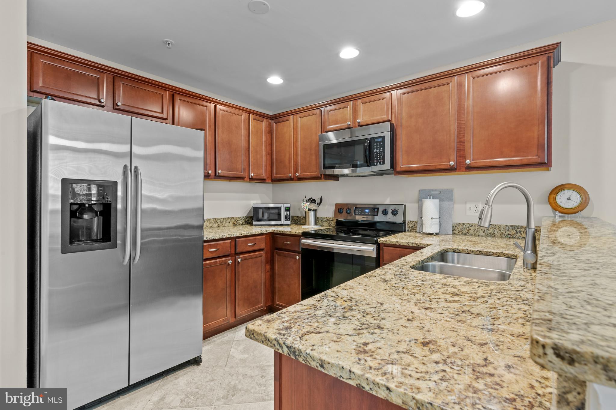 501 MATHIAS HAMMOND WAY 202