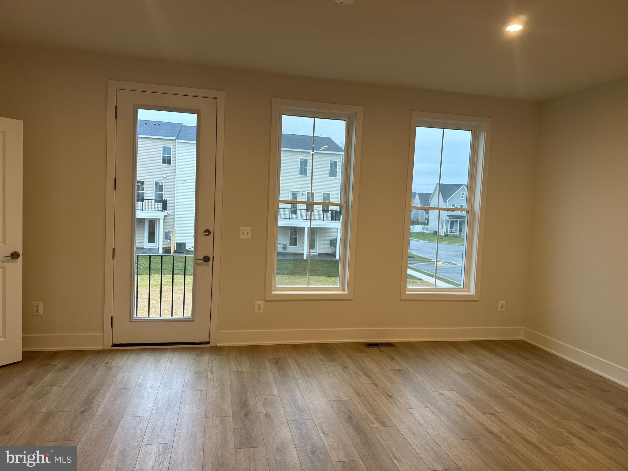 SNOWDEN BRIDGE - Residential Lease