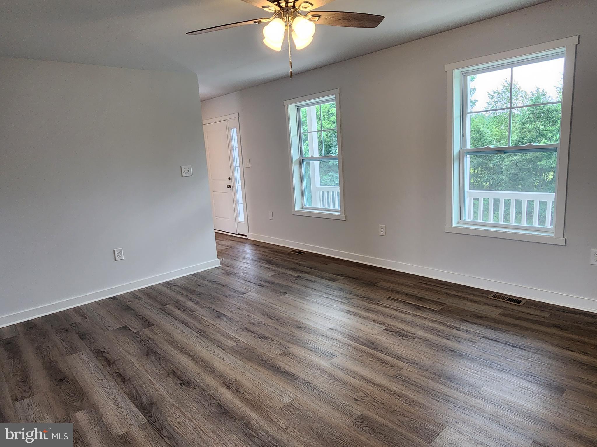 POINT VIEW ESTATES - Residential