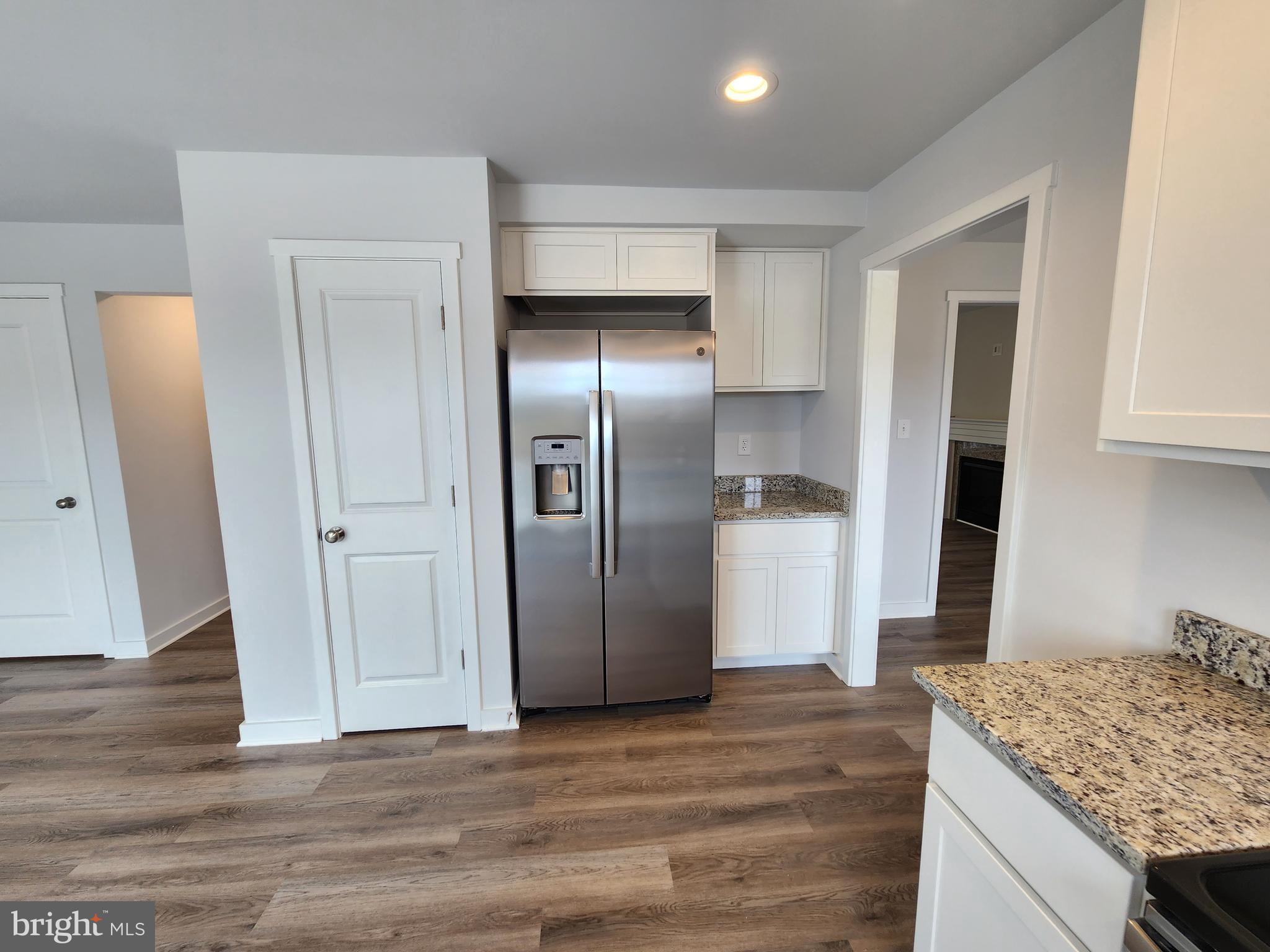 POINT VIEW ESTATES - Residential