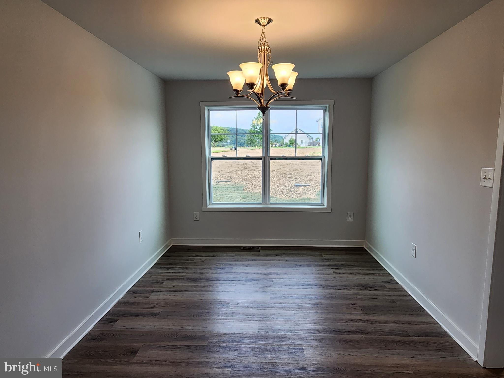 POINT VIEW ESTATES - Residential