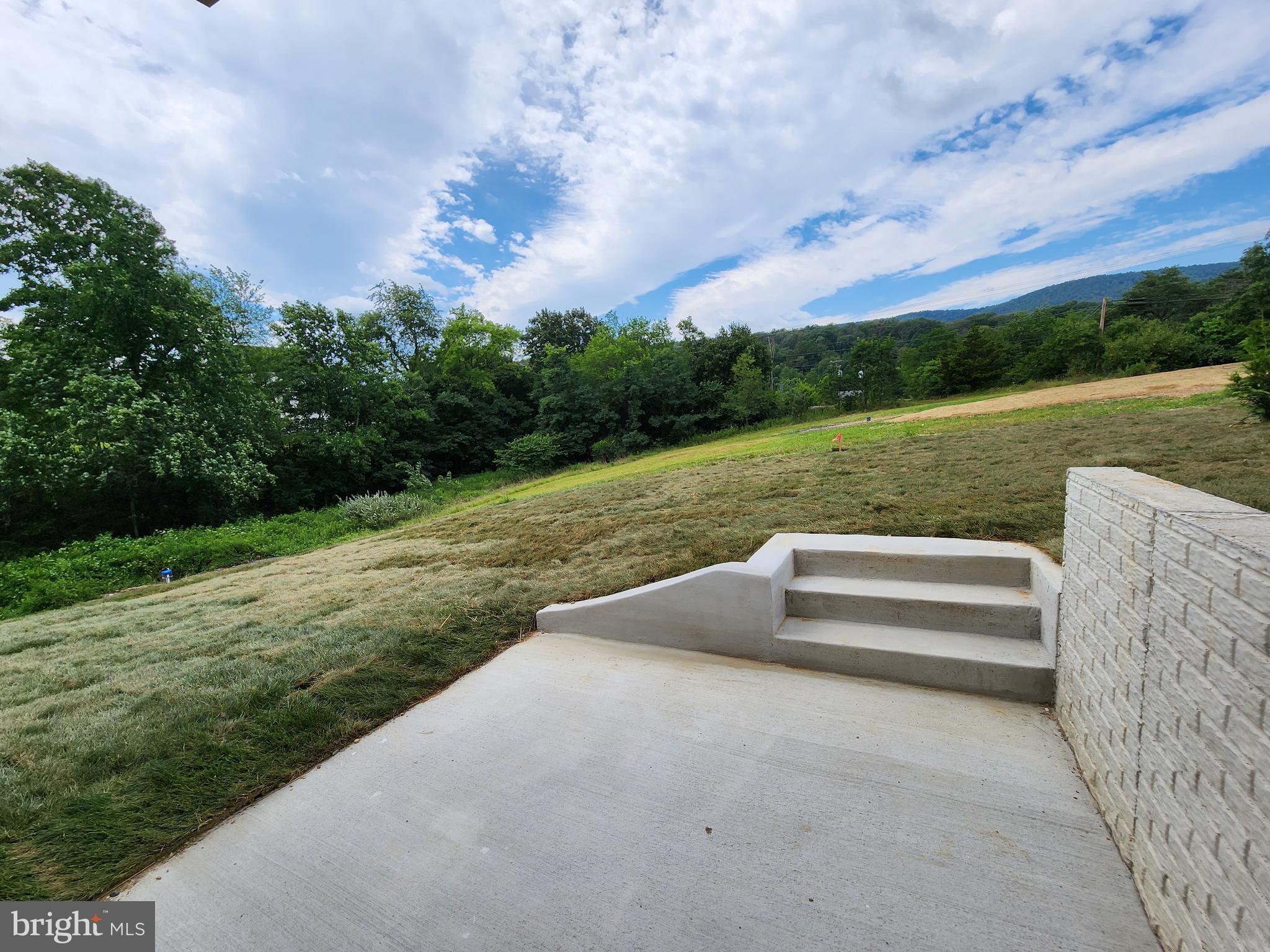 POINT VIEW ESTATES - Residential