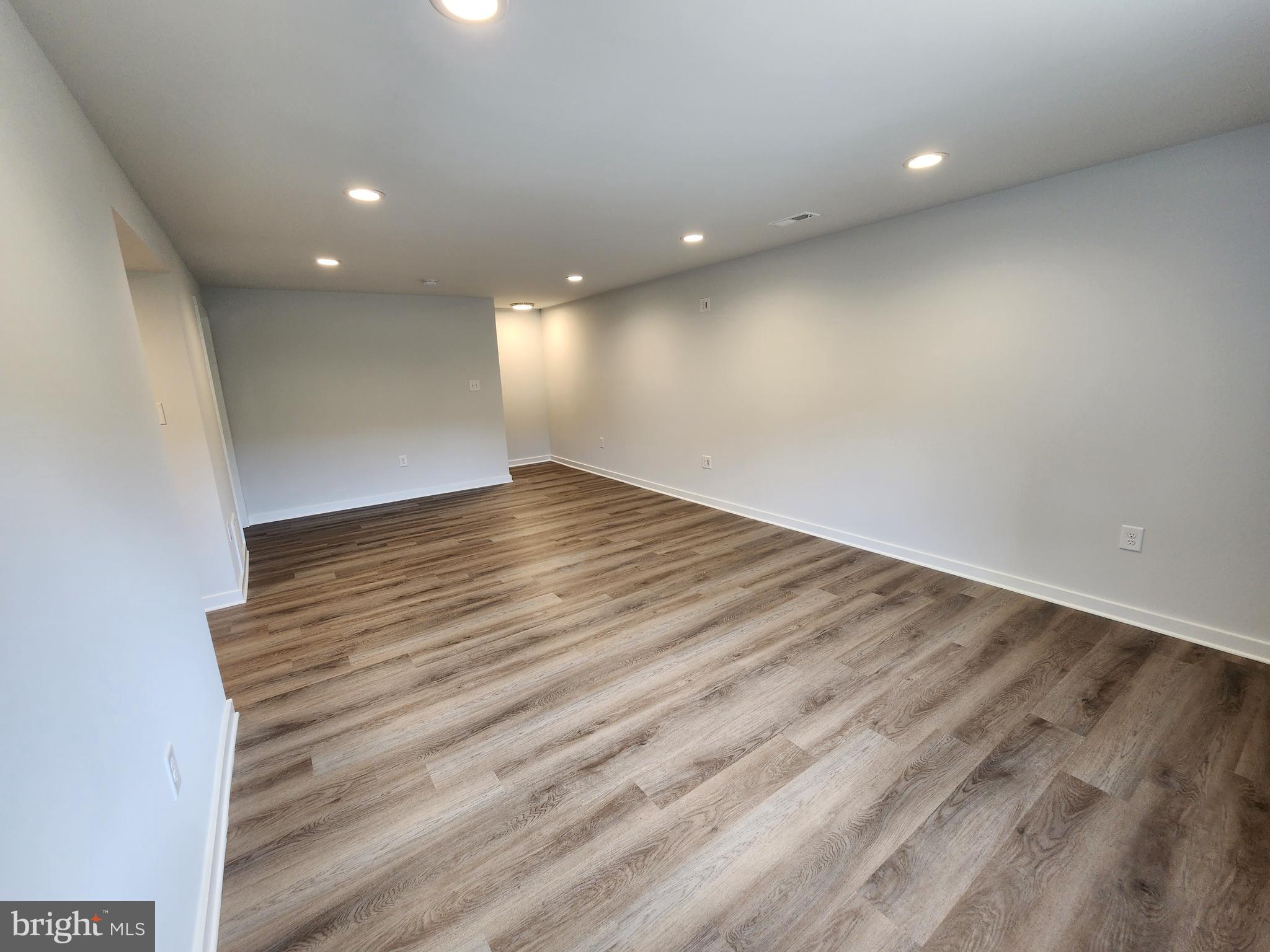 POINT VIEW ESTATES - Residential