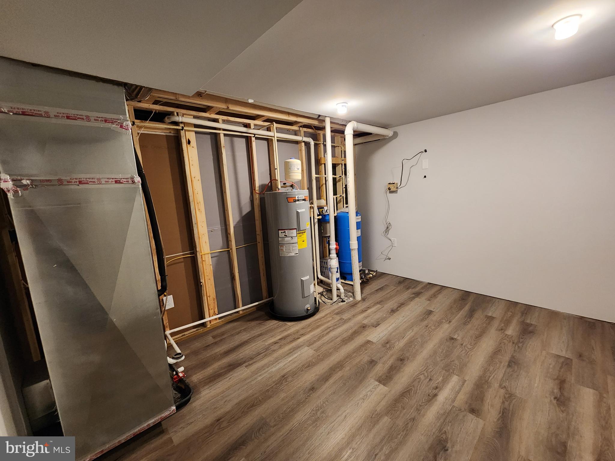 POINT VIEW ESTATES - Residential