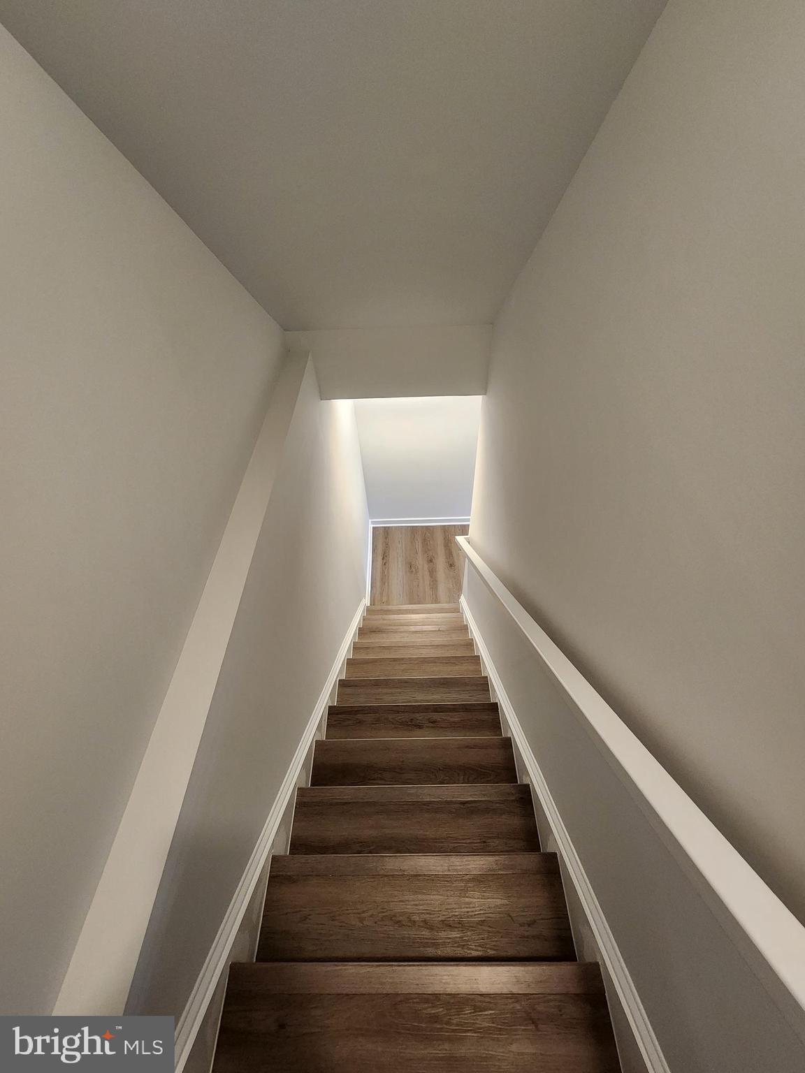 POINT VIEW ESTATES - Residential