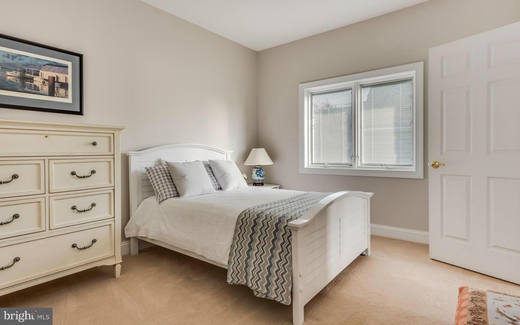 BLOODY POINT FARM - Residential