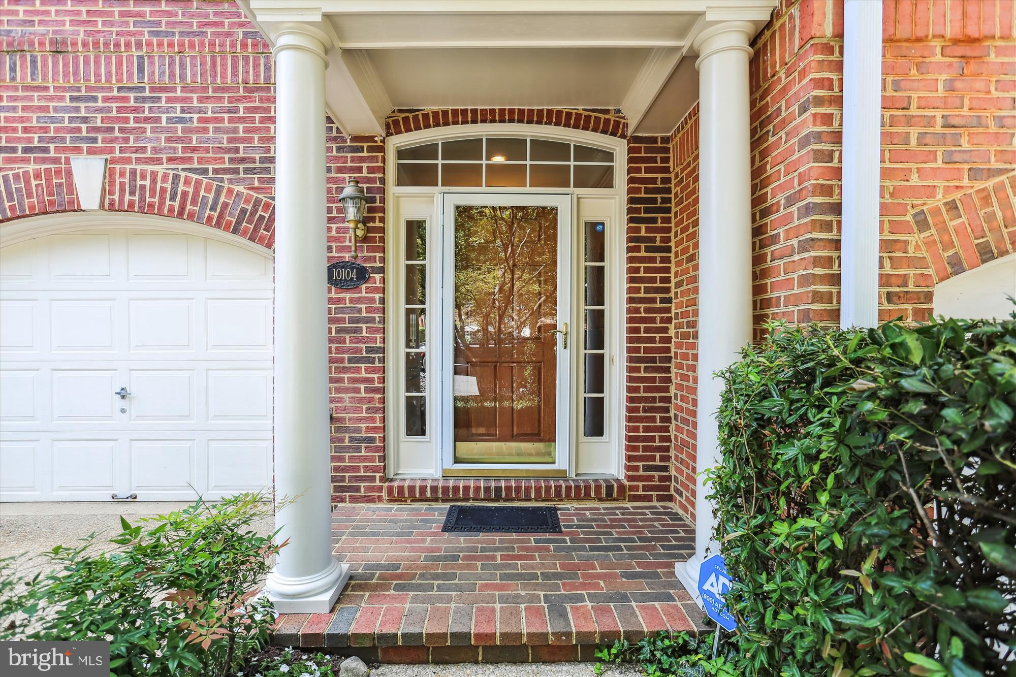 10104 BALDWIN COURT