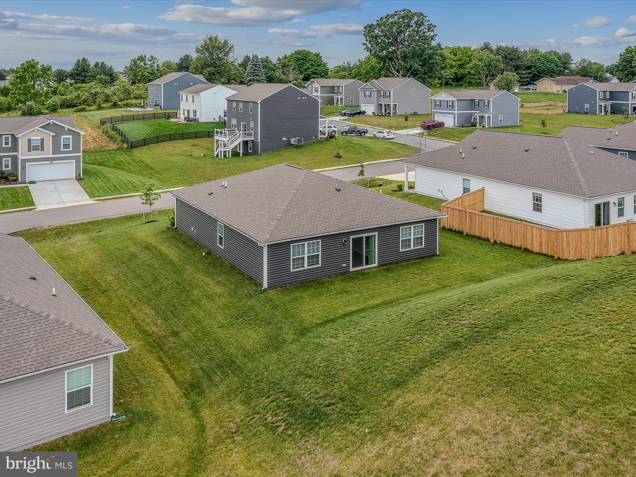 MAGNOLIA SPRINGS - Residential