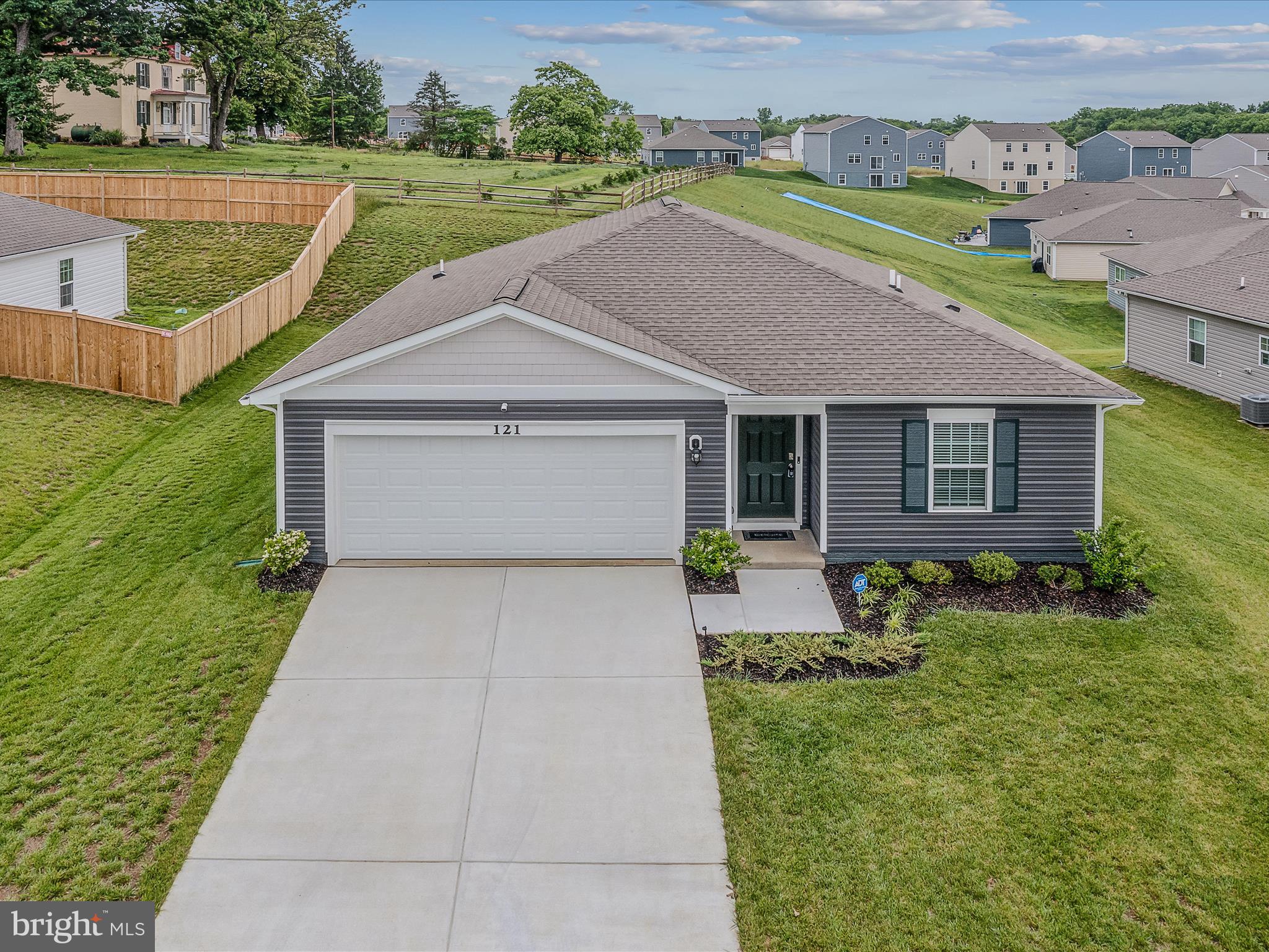 MAGNOLIA SPRINGS - Residential