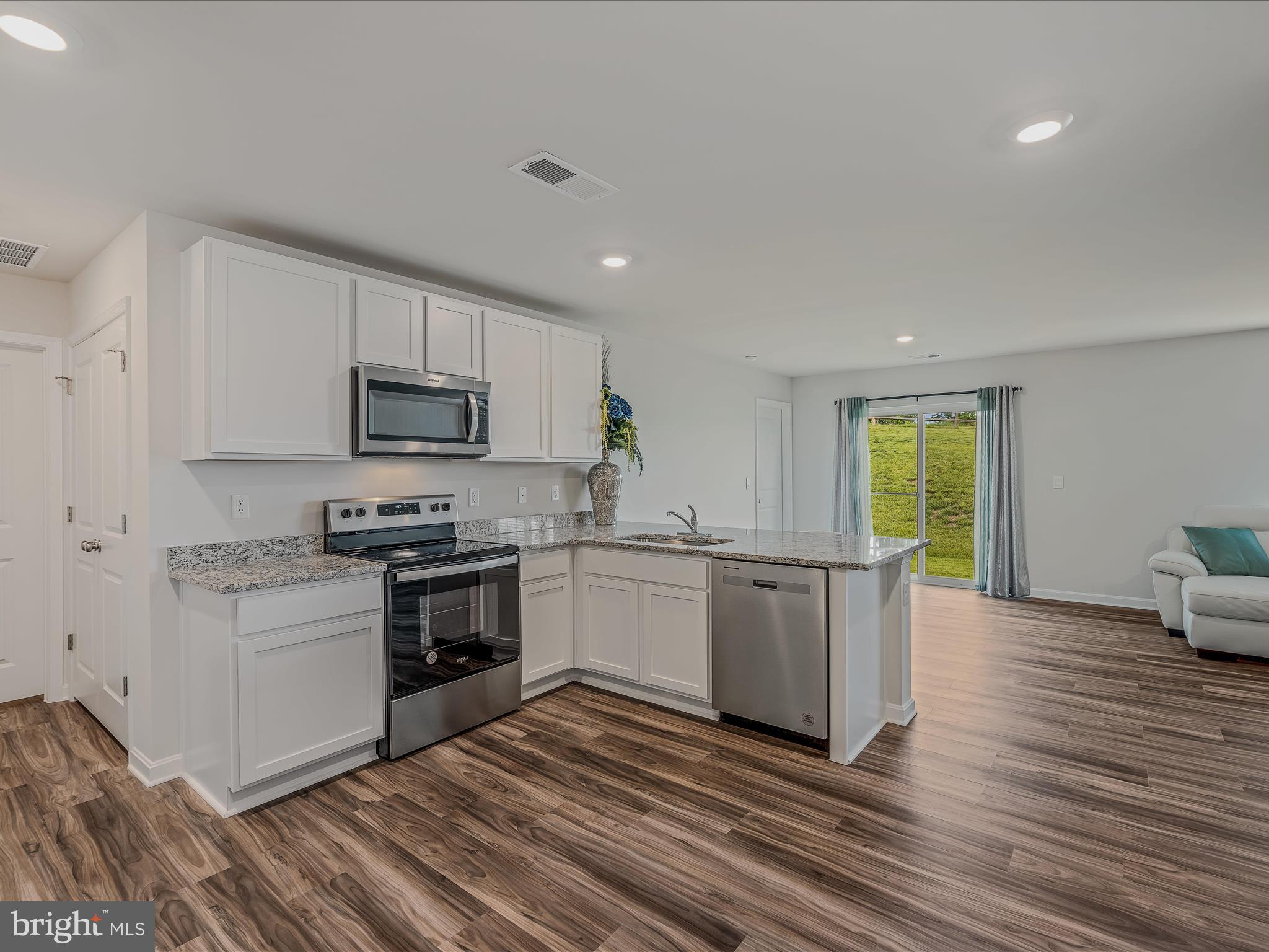 MAGNOLIA SPRINGS - Residential