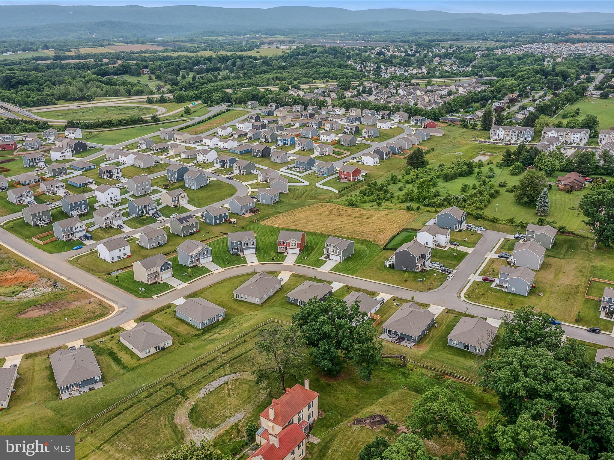 MAGNOLIA SPRINGS - Residential