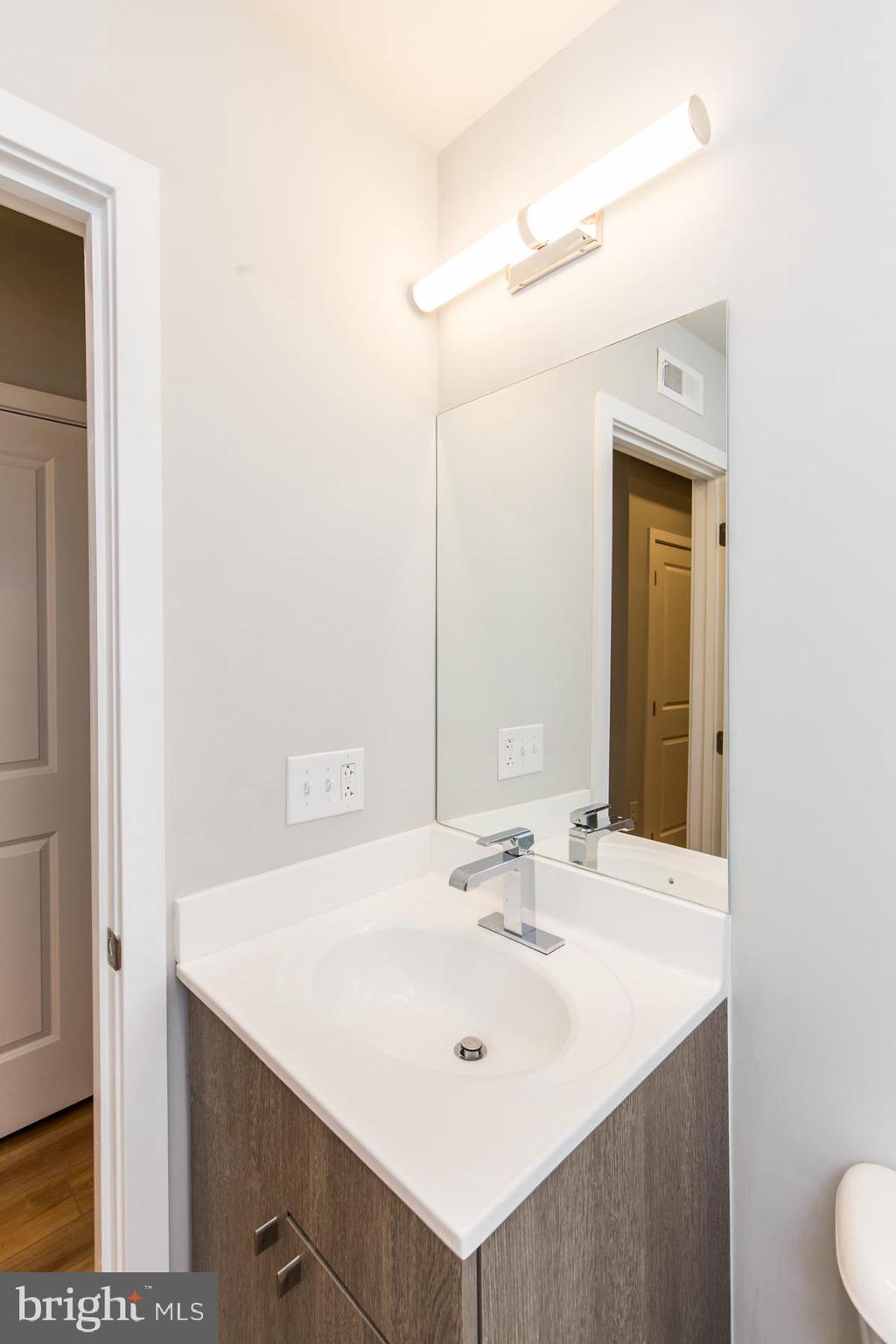 WEST KENSINGTON - Residential Lease