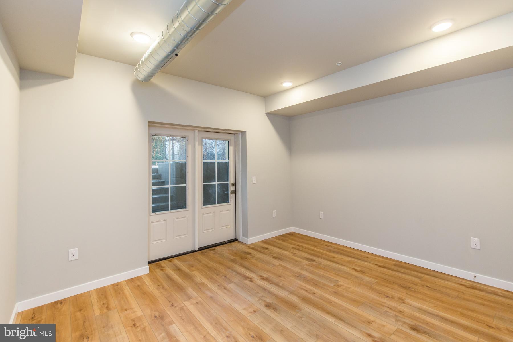 WEST KENSINGTON - Residential Lease