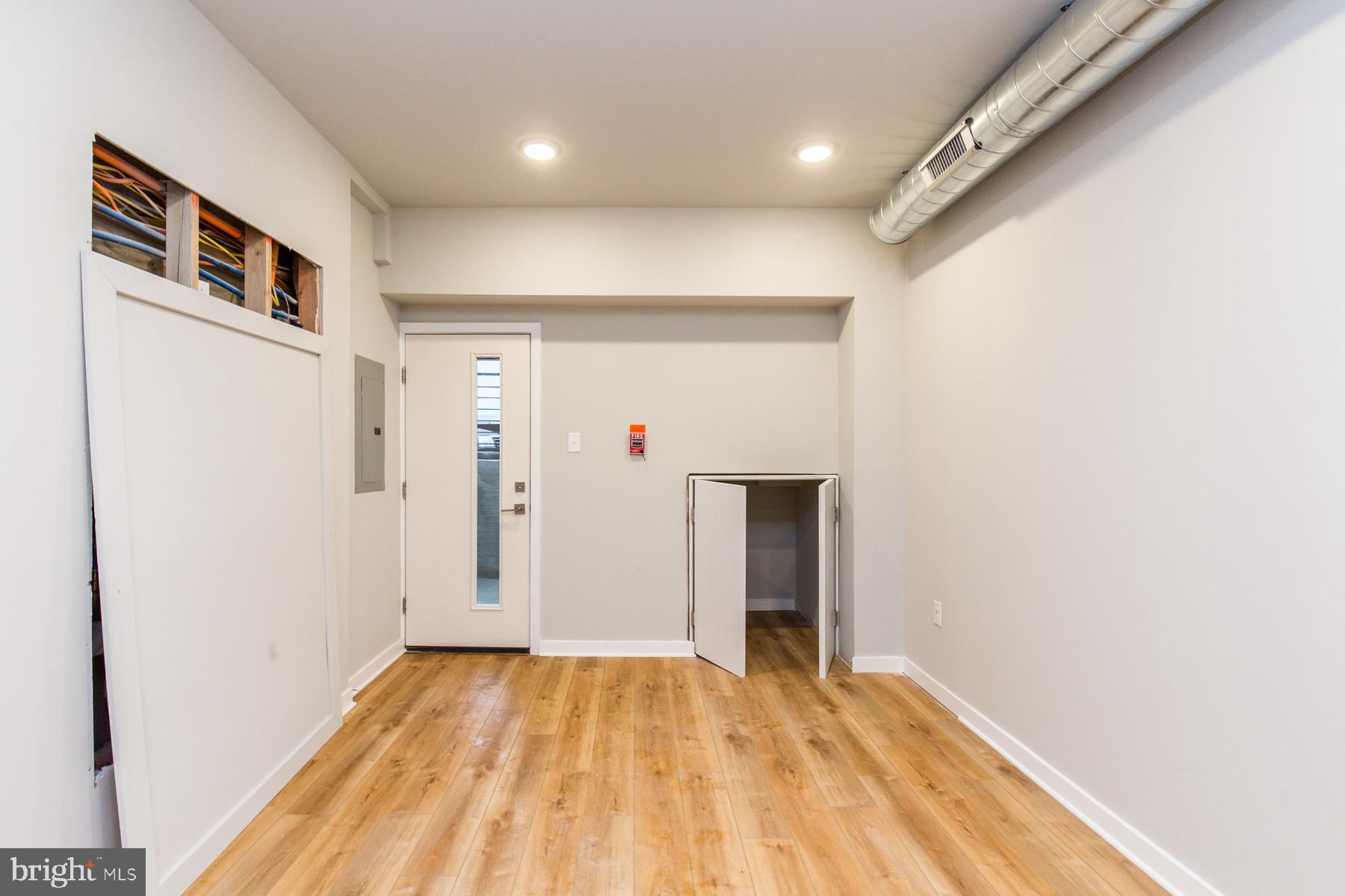 WEST KENSINGTON - Residential Lease