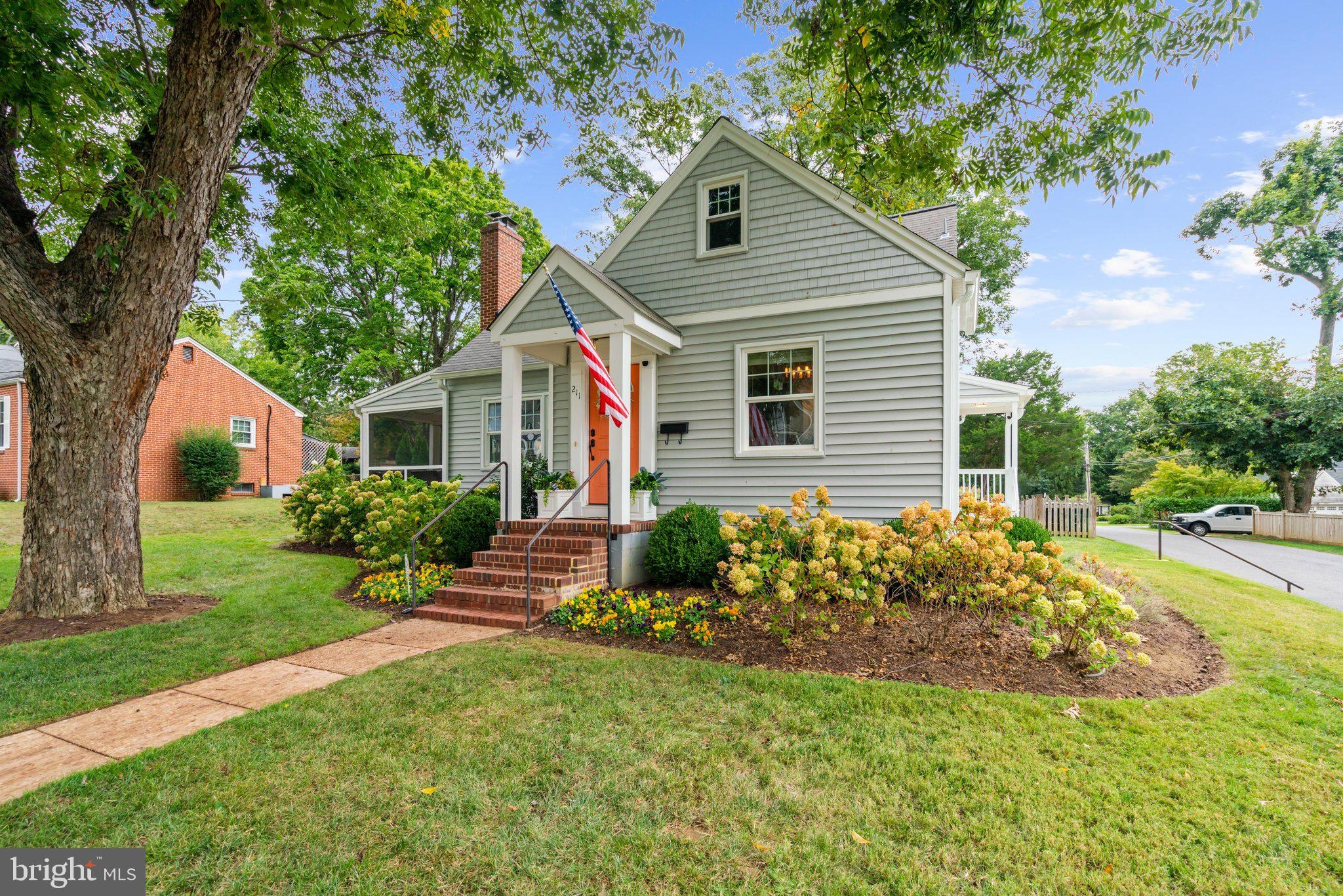 211 MCKENDREE AVENUE
