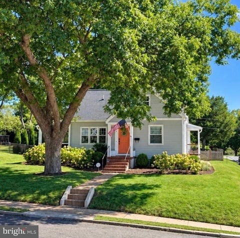 Homes For Sale - 211 Mckendree Avenue<br/> ANNAPOLIS, MD 21401