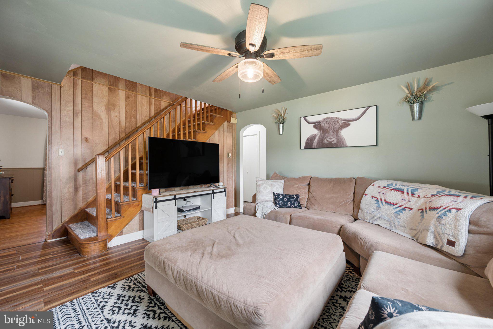 14615 PENNERSVILLE ROAD