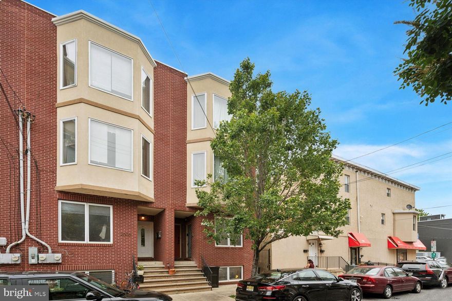 Work, live, and relax inside this 3-bed, 2-full and 1 half bath condo in Graduate Hospital.

Hardwood floors run throughout the main level, reflecting natural light that pours in through two oversized windows in the front. A charming foyer flows from the front door into the sunlit dining area and kitchen. This floor is perfect for hosting thanks to the open-concept kitchen that features rich wood cabinetry, ample prep space, and stainless-steel appliances. The half bath is also in this area.

The first bedroom is located at the back of the home, which also provides direct access to the patio and garden—this private oasis will be popular in beautiful weather and has plenty of privacy thanks to a low-maintenance composite fence. You can also use this room as a family room that can convert into a guest suite thanks to the en-suite full bathroom.

Downstairs, you’ll find two additional wood-floored bedrooms, a laundry room, and a full bath adorned with floor-to-ceiling ceramic tile and a shower with a jacuzzi tub. Thoughtfully placed recessed lighting brightens every corner, while natural sunlight streams in through the sizable windows keeping the lower level feeling airy and inviting.

Location allows you to enjoy the best of the city—walk 15 minutes to explore Rittenhouse Square or venture along the Schuylkill River Trail. Aldi, CVS, Heirloom Giant, Sprouts, Target, and a full-size Giant are also within a 10-minute walk. Two bagel shops and multiple cafes are also only a few blocks away. The commute to the University of Pennsylvania and Children’s Hospital of Philadelphia Campuses is only a 25-minute walk or a 15-minute bike ride. Public transportation is also easily accessible thanks to the 17 bus route—one of the most frequent and reliable in the city—being just around the corner.

This Graduate Hospital move-in ready gem offers a rare blend of space, comfort, and convenience—and it won’t last long. Schedule your tour today!