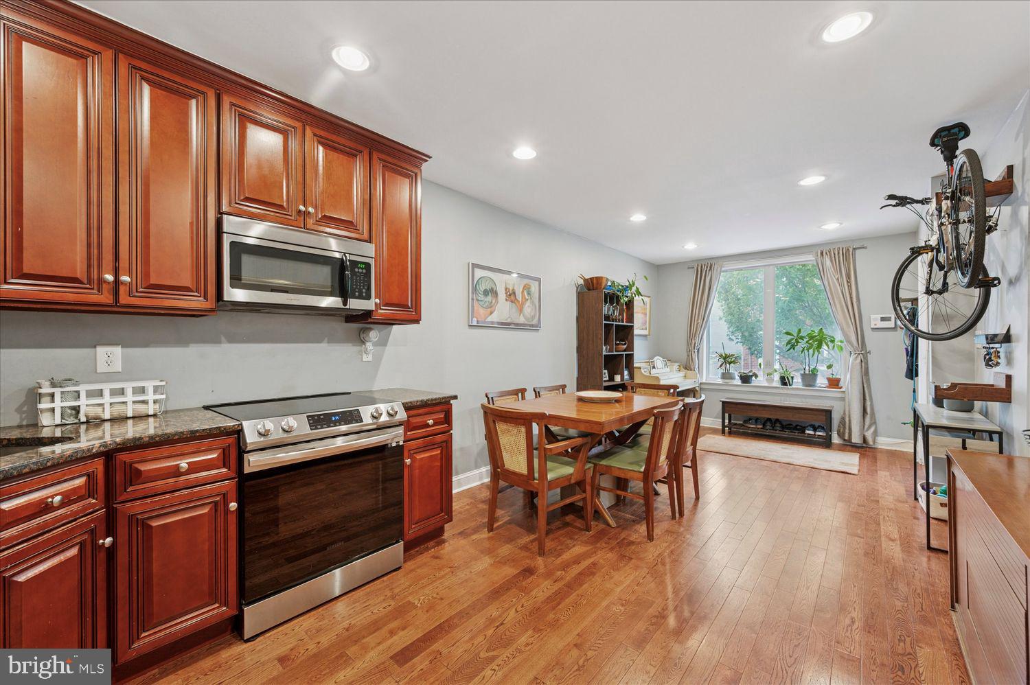 GRADUATE HOSPITAL - Residential