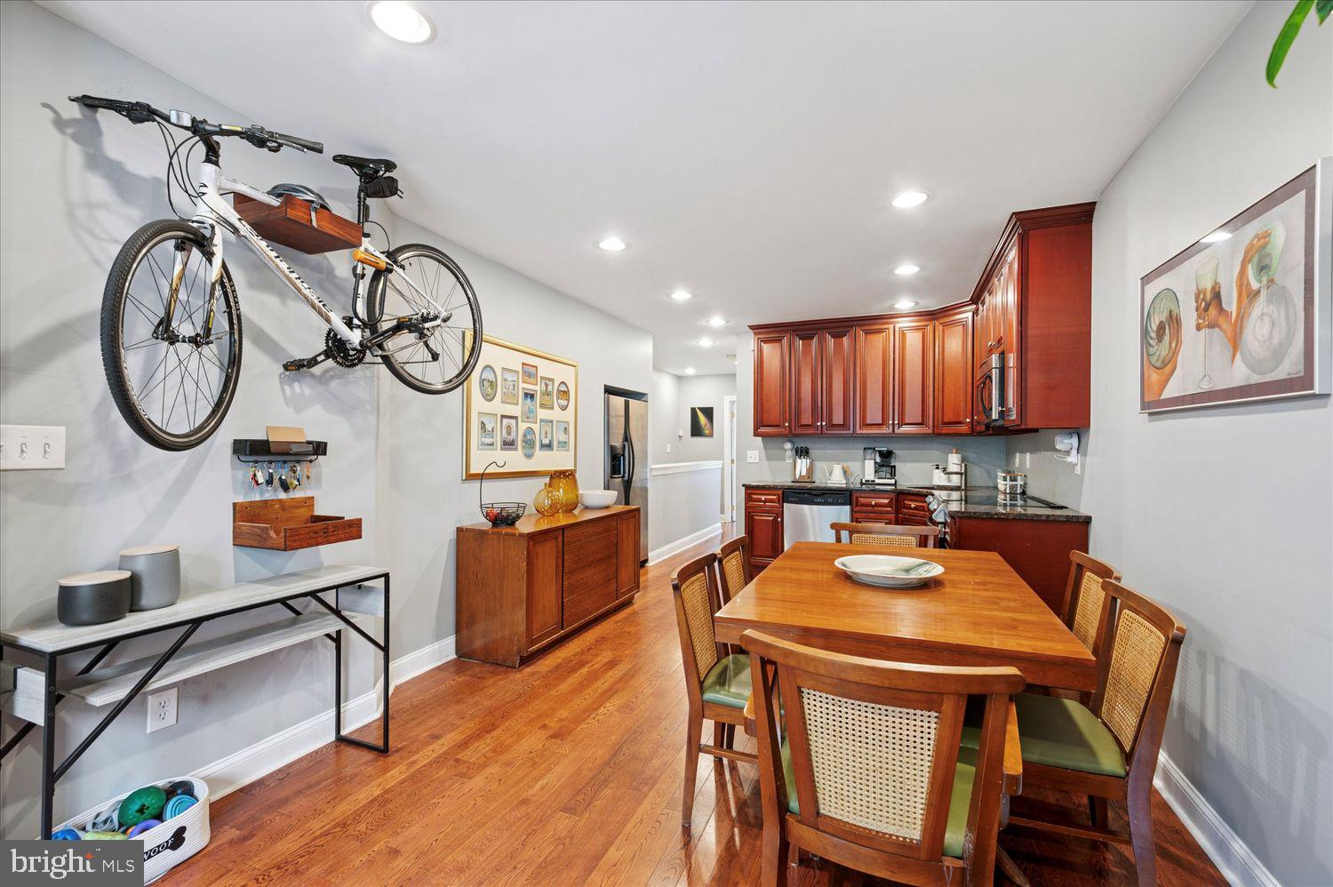 GRADUATE HOSPITAL - Residential