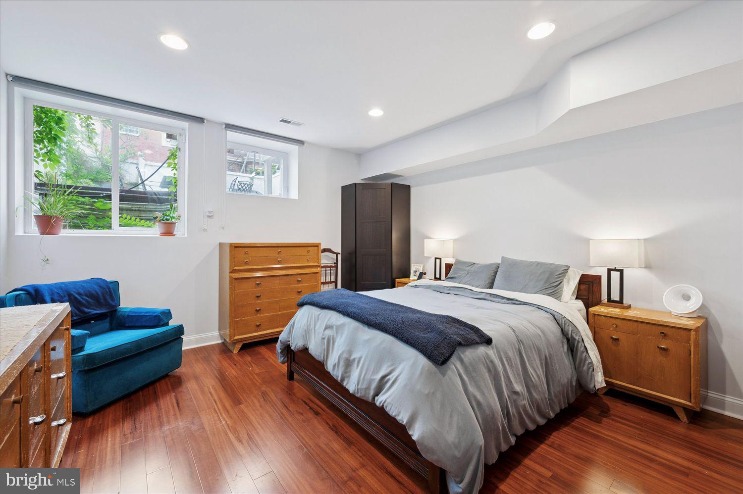 GRADUATE HOSPITAL - Residential