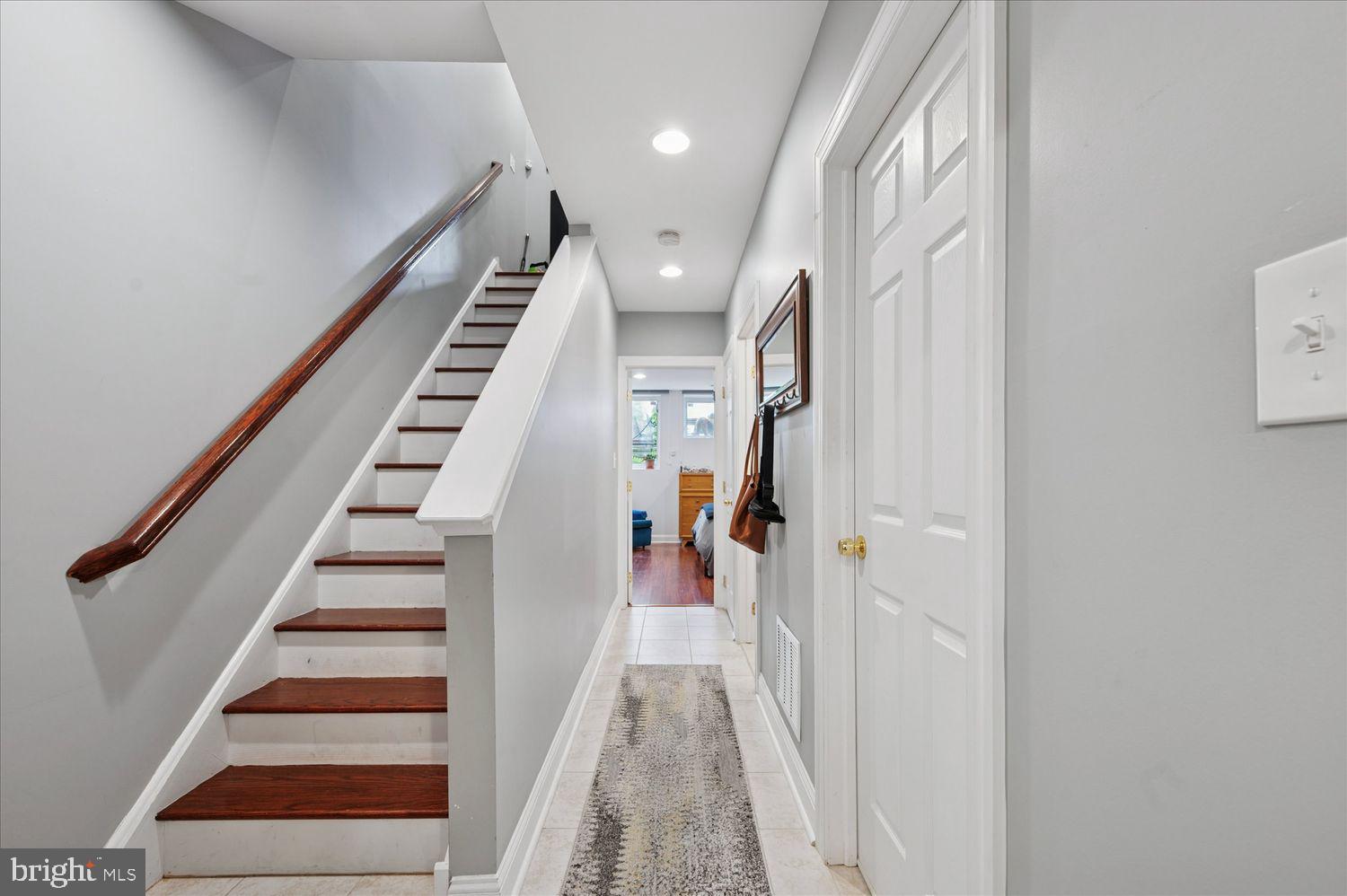 GRADUATE HOSPITAL - Residential