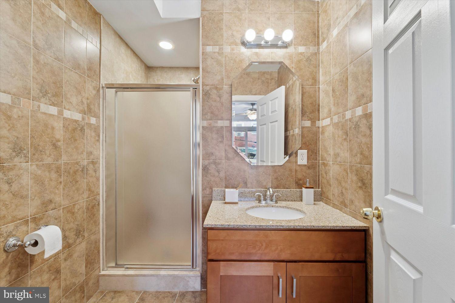 GRADUATE HOSPITAL - Residential