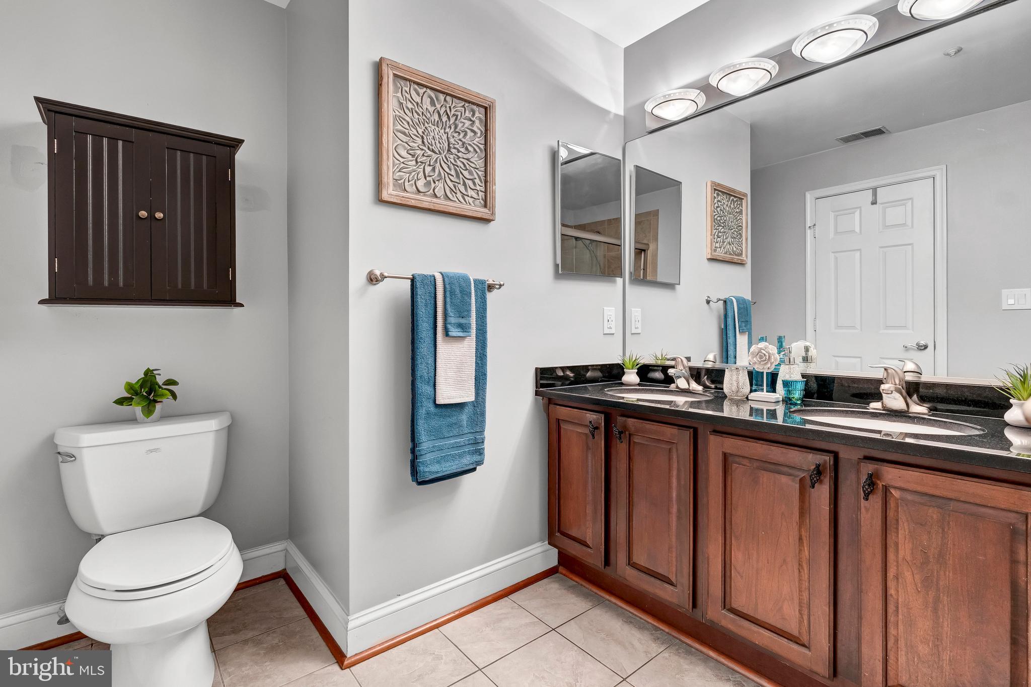 KENTLANDS RIDGE - Residential