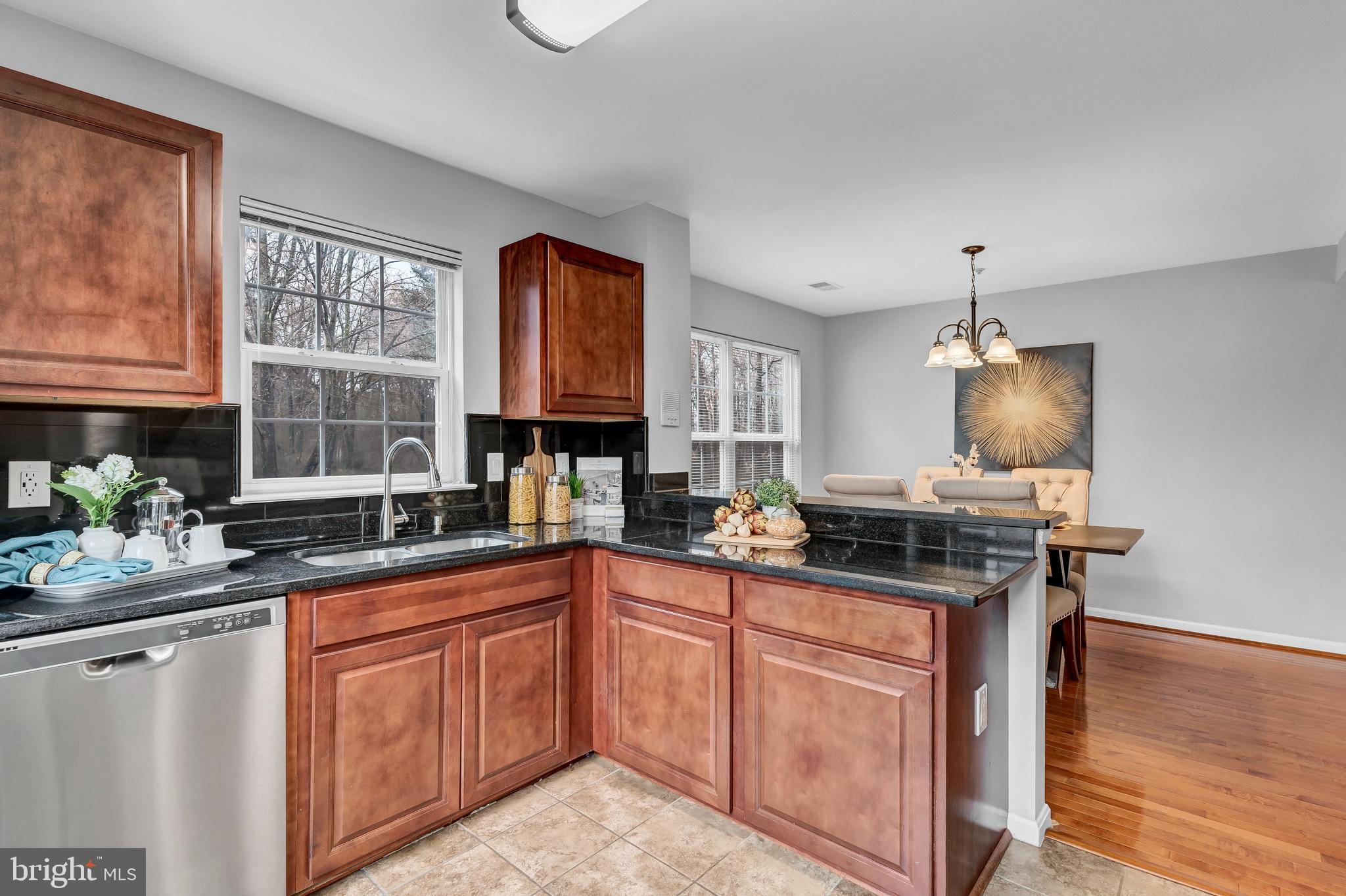 KENTLANDS RIDGE - Residential