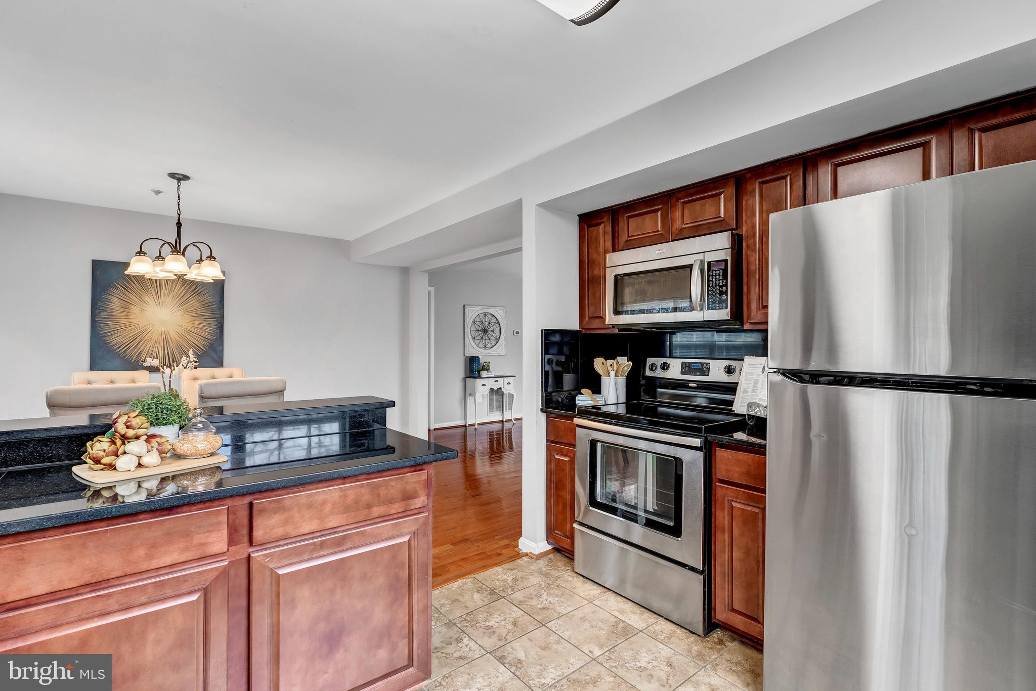 KENTLANDS RIDGE - Residential