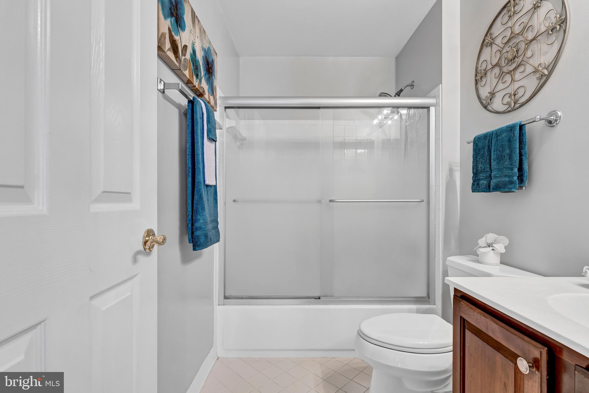 KENTLANDS RIDGE - Residential