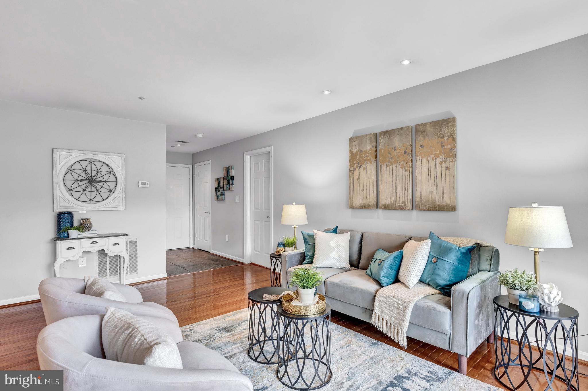 KENTLANDS RIDGE - Residential