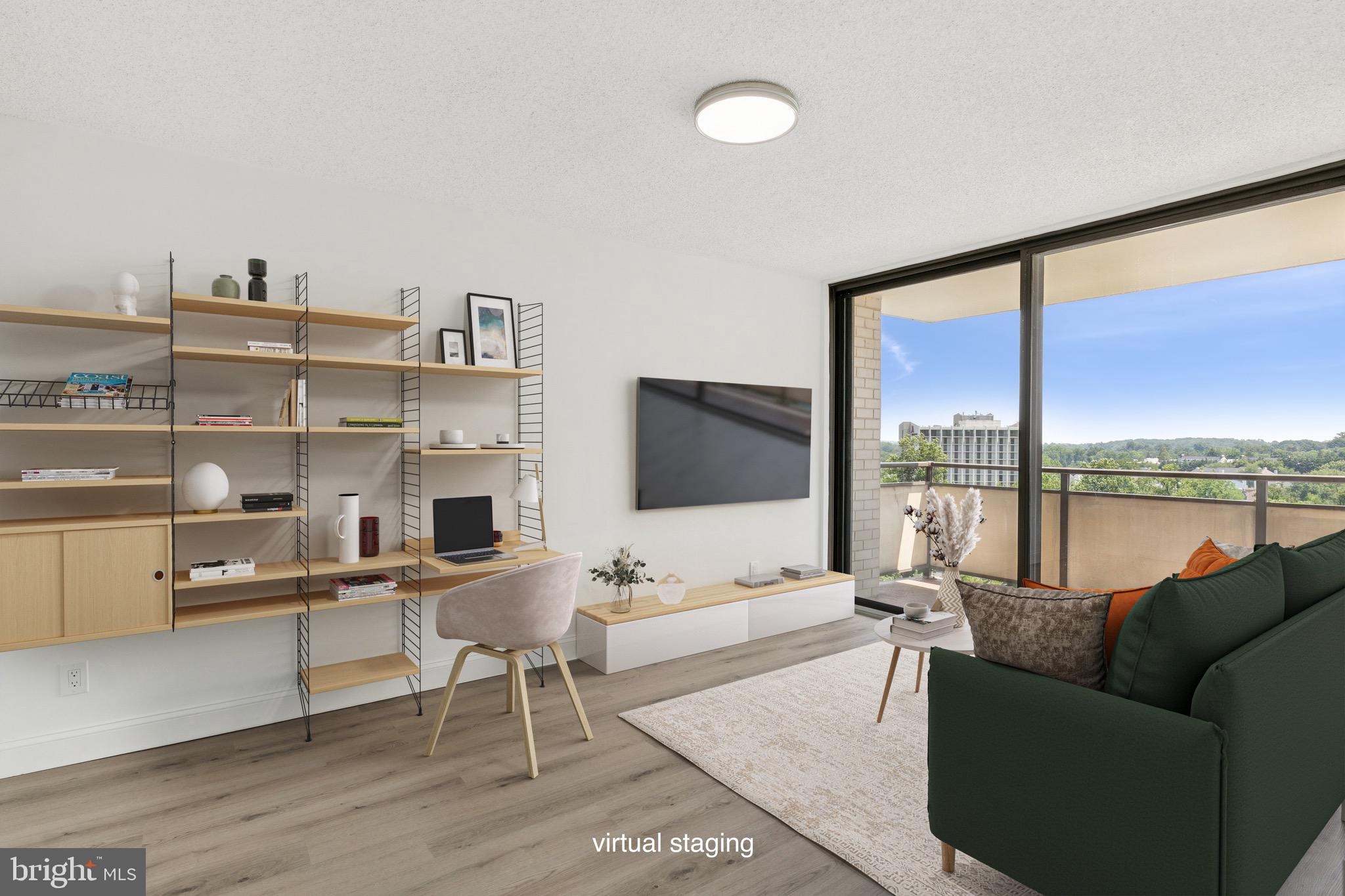 PROMENADE TOWERS - Residential