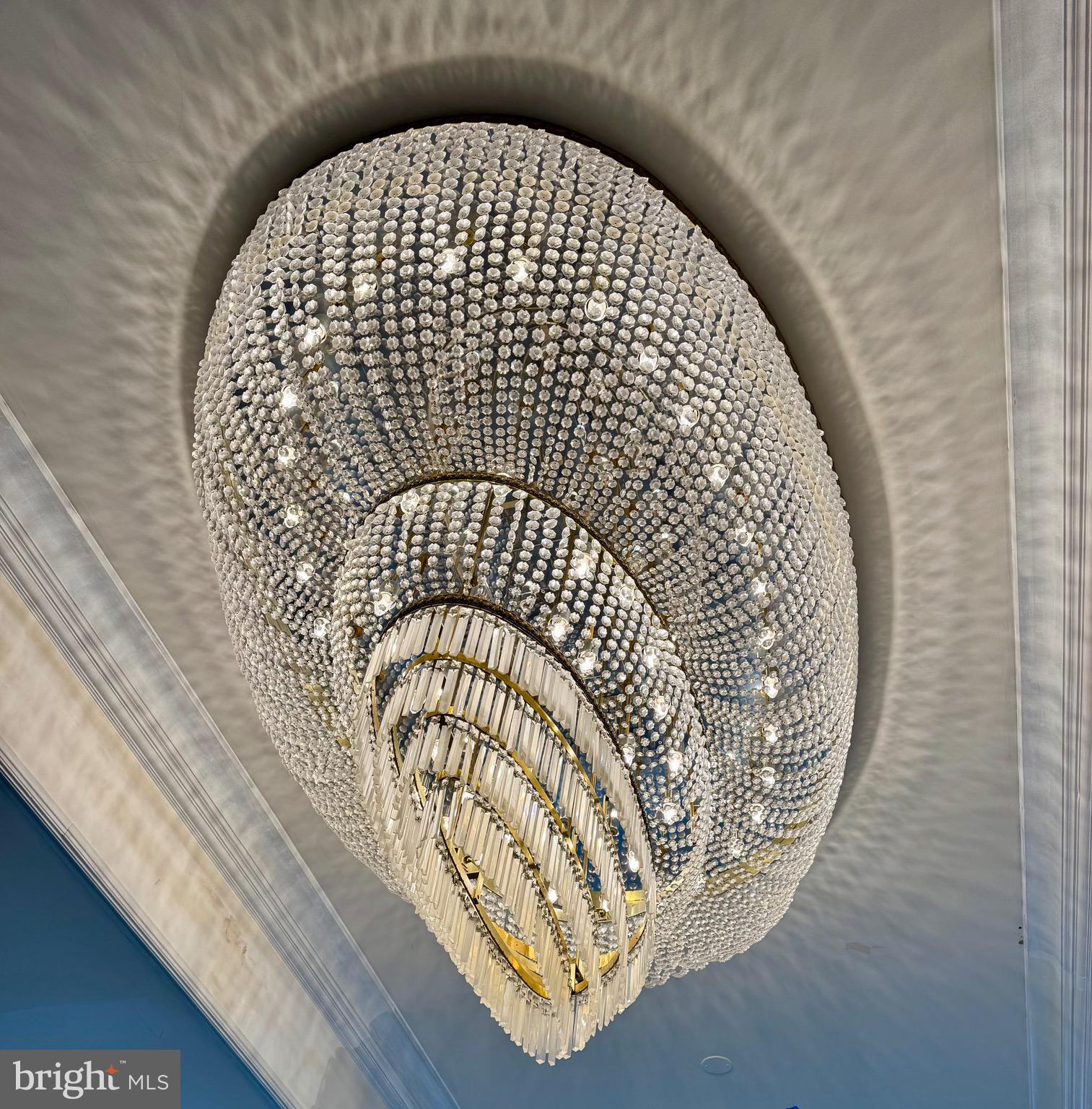 PROMENADE TOWERS - Residential