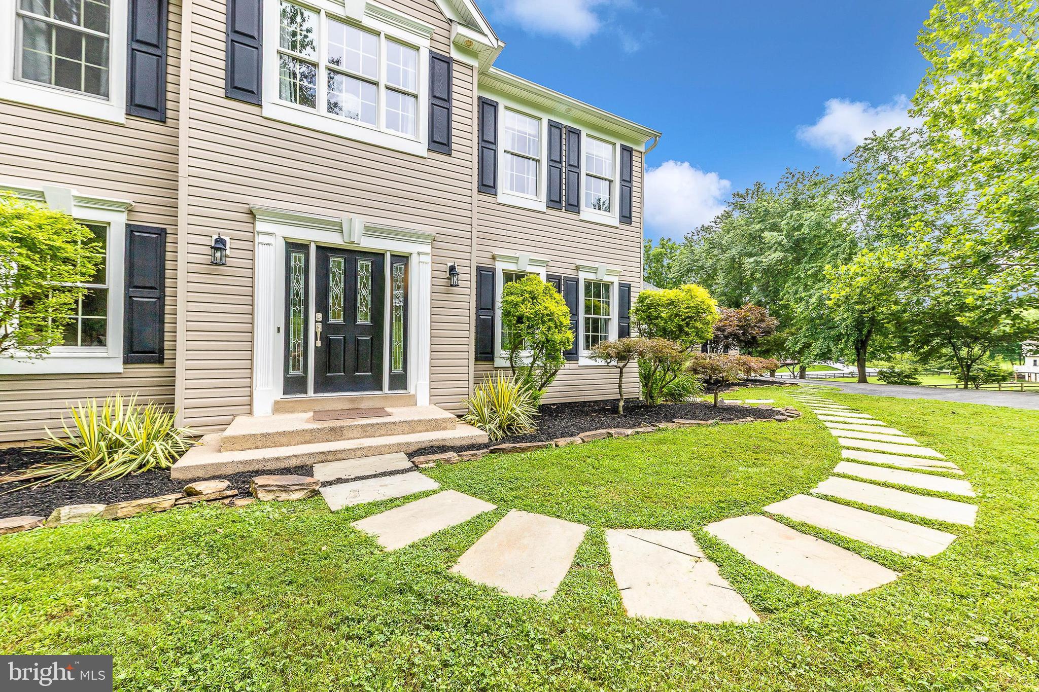 25217 WOODFIELD SCHOOL ROAD