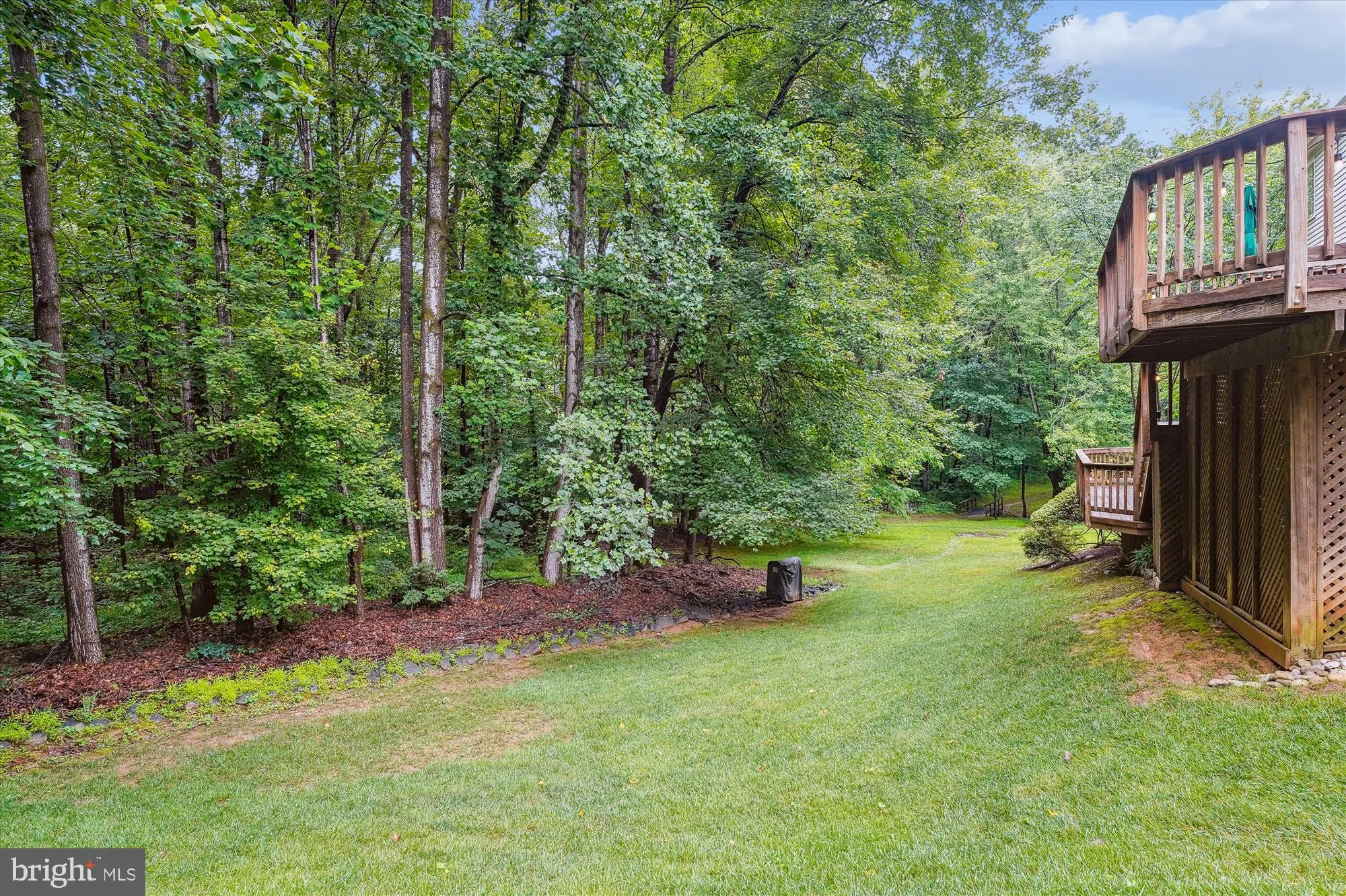 Springfield, Virginia 22152, United States, 4 Bedrooms Bedrooms, ,4 BathroomsBathrooms,Residential,Pending,151635