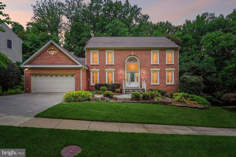 7936 LOBELIA LN SPRINGFIELD VA 22152